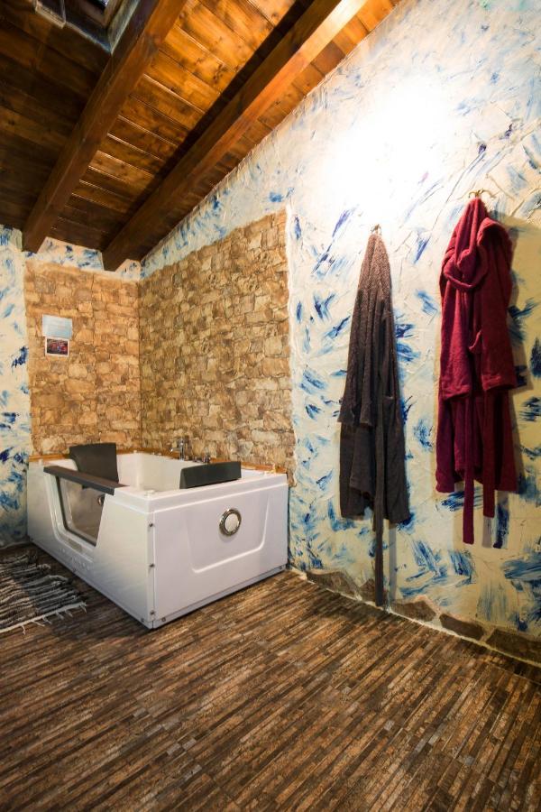 El Eden De Javier Guest House Robledillo Exterior photo